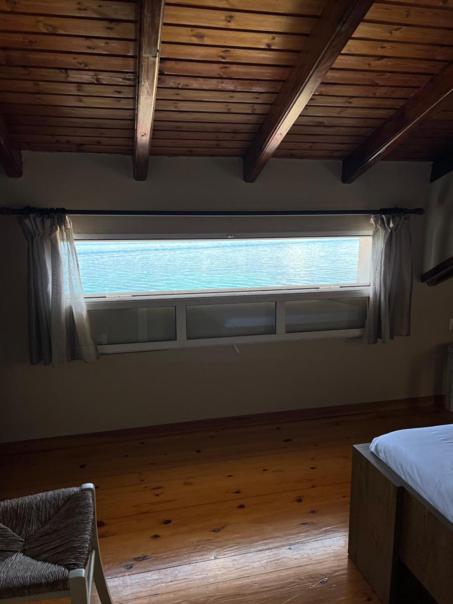 Kohyli Beachfront House Agia Pelagia Chlomou Extérieur photo